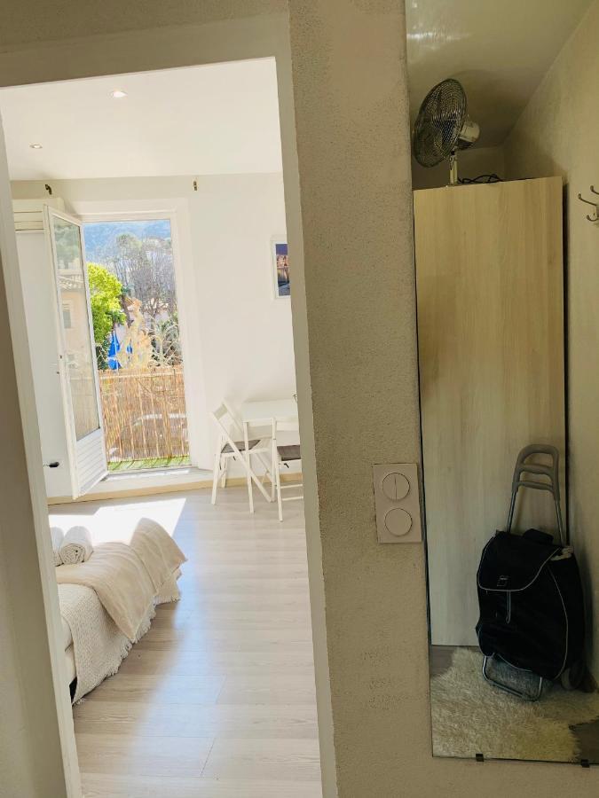 Au Coeur Du Village Joli Studio Cassis Kültér fotó
